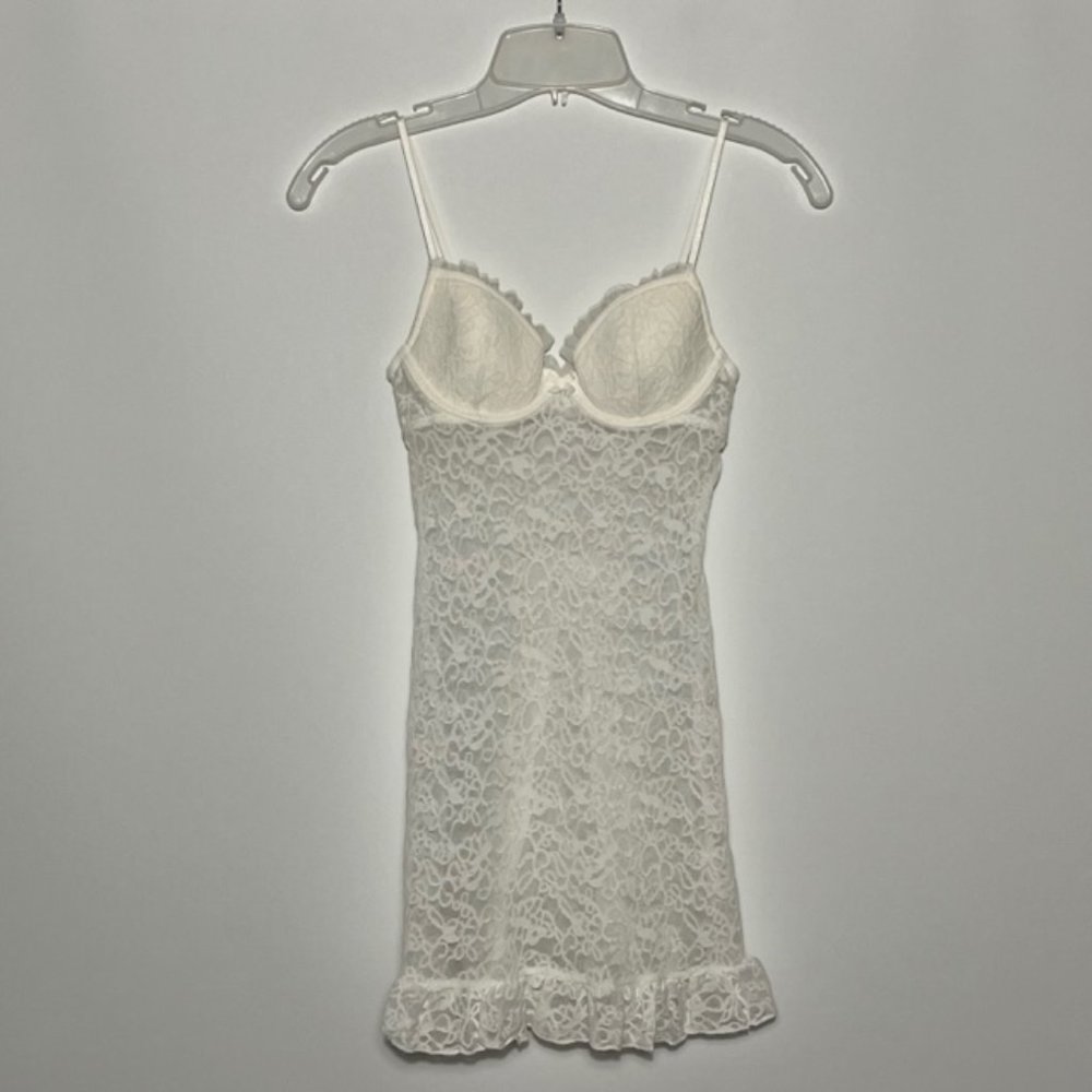 VICTORIA'S SECRET White "The Lacie" Lingerie Size S/P NWOT - Picture 13 of 16